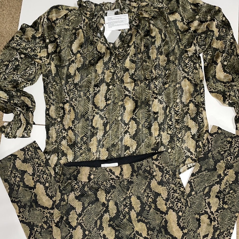 Python snake animal co ord matching set blouse & … - image 13
